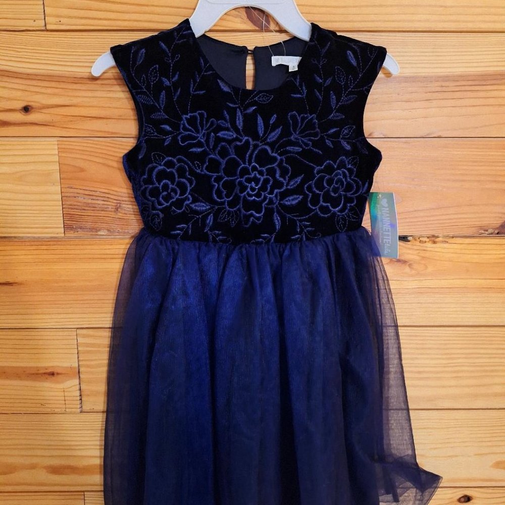 VELVET AND TULLE DRESS. BLUE, SIZE 5 GIRLS.
